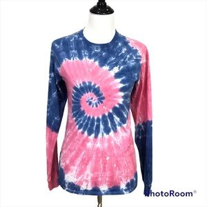 Simply Southern ‘walking my dog’ tie dye long sleeve tee